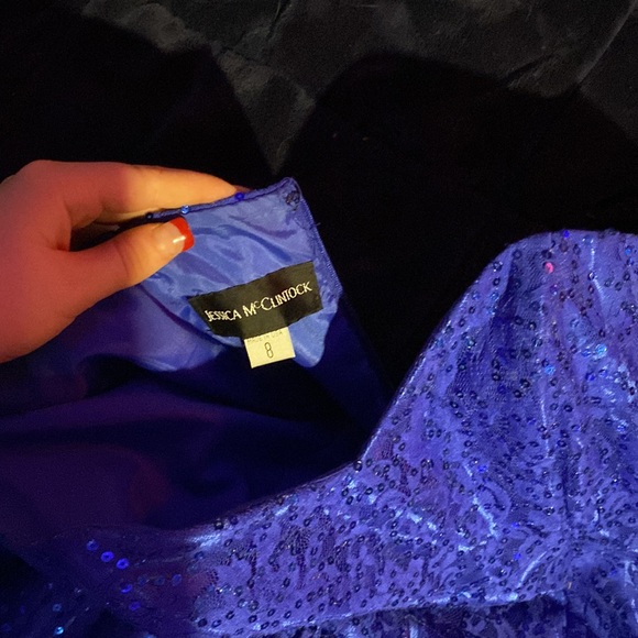 Beautiful pretty simple dress! Very cute - Picture 4 of 5